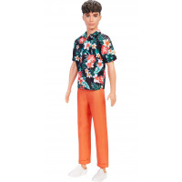 Barbie Fashionistas Ken Doll #184 con cabello marrón con camisa hawaiana, pantalones de naranja y zapatos de cubierta blanca