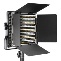 Neewer Luz de Vídeo LED Bicolor de Metal Profesional para Estudio, YouTube, Fotografía de Producto, Grabación de Vídeo, Marco de Metal Duradero, 660 Cuentas Regulables, con Soporte en U y Puerta de Granero, 3200-5600K, CRI 96+