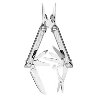 LEATHERMAN, multiherramienta P2 GRATUITA con bloqueo magnético, herramientas accesibles a mano de tamaño único, fabricada en los EE. UU.