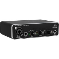 Behringer UMC22 Audiophile 2x2, interfaz de audio USB de 48 kHz con preamplificador de micrófono Midas | Para grabar micrófonos e instrumentos