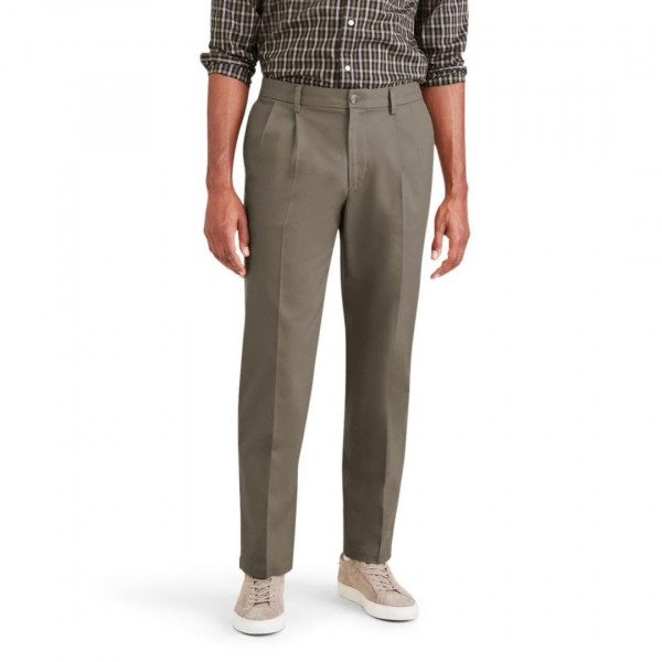 Pantalón Dockers® Signature Khaki Classic Fit sin planchado con Stain Defender® para hombre - Plisado (regular y grande y alto), guijarro oscuro, 44 ​​ancho x 32 largo