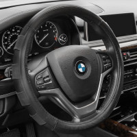 FH Group Funda para volante deportivo de piel auténtica, ajuste universal, se adapta a la mayoría de los coches y SUV, color negro