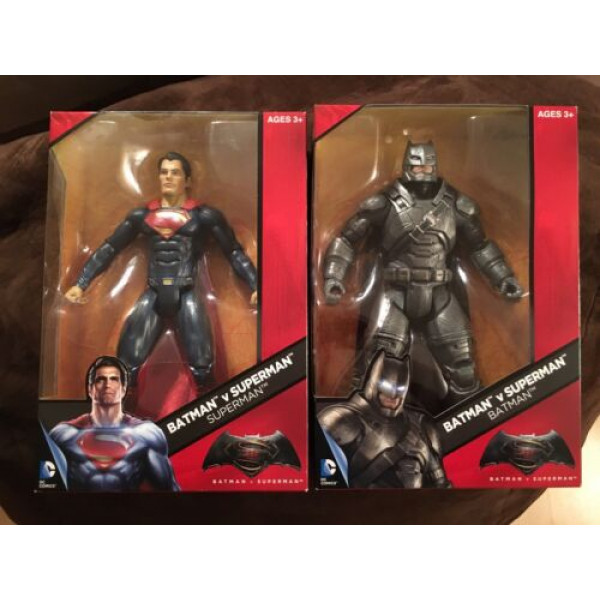 DC Comics Multiverse Batman v Superman 12 Figuras blindadas de Batman y Superman
