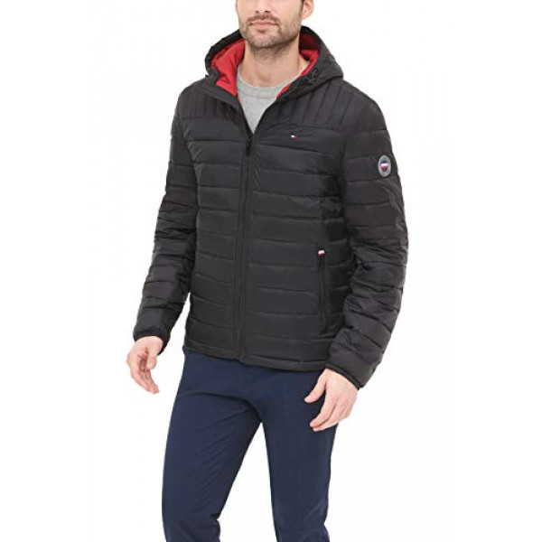 Tommy Hilfiger Chaqueta acolchada con capucha ultra loft resistente al agua para hombre, negra, grande