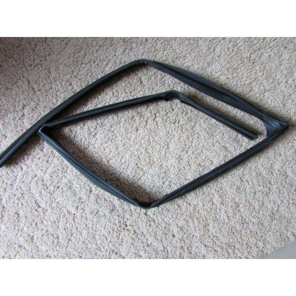 Nuevo NOS OEM Honda Civic Hybrid Sedan 12-15 L Canal de ejecución de puerta trasera 72775-TR0-A01