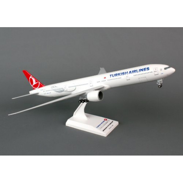 Daron Skymarks Turkish 777-300ER 1/200 Modelo de avión con engranaje