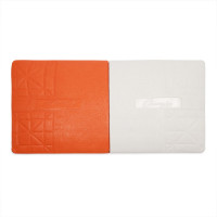 Champion Sports Pro Double First First Base - Oficial de una pieza Doble Primera base - Base de instalación fácil con anclajes de tierra, naranja